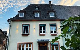 Gästehaus Weingut Schier im Zehnthof